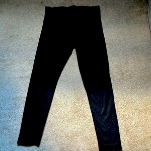 Black leggings